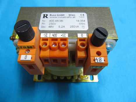 Einphasentrafo 250VA 400.48/38i