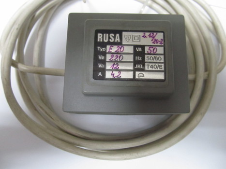 Einphasentrafo 50VA 2.12/20-2